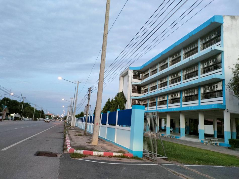 โรงเรียนเทศบาลเลิงนกทา